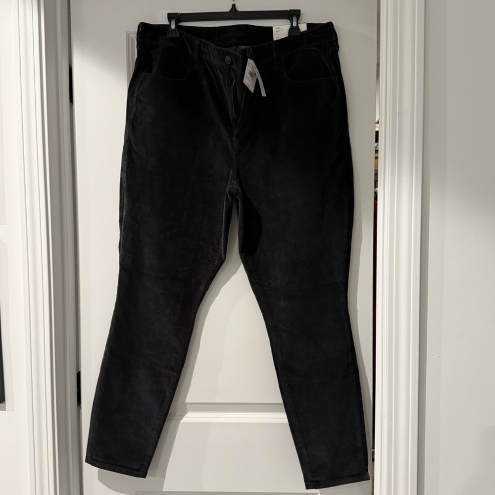 NWT American Eagle Corduroy Jeggings